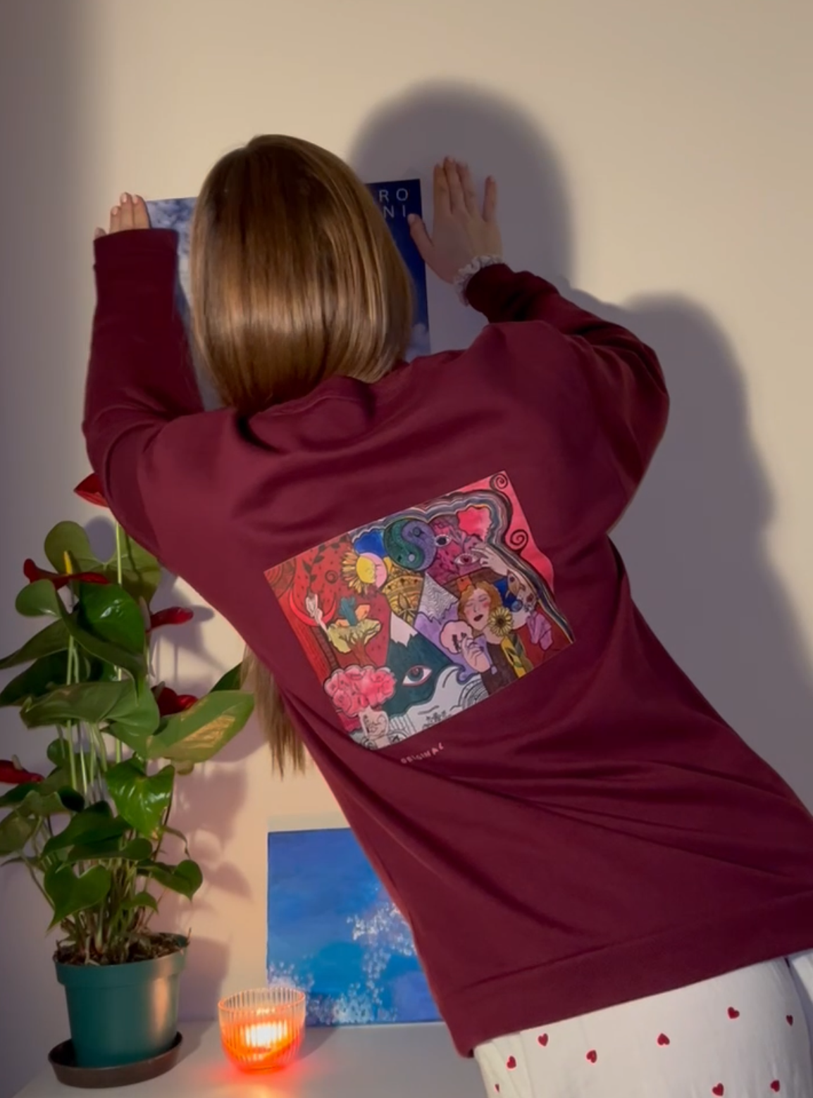 Hoodies & Sweatshirts